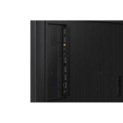 профессиональный дисплей Samsung QM32C